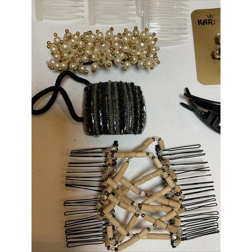 Vintage Hair Accessory Lot Of 24 Banana Clip Barrette Combs Pins Band Cincher